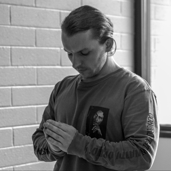 Meet your Posher, Chris - Picture 1 of 1